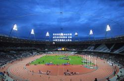 竞技宝官网:纳达尔鏖战五盘惊险晋级 法网14冠王再展红土统治力